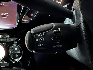 Used 2018 DS Automobiles DS 3 Connected Chic Sapphire Green - Interior and Exterior details 18
