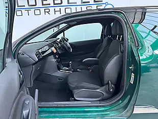 Used 2018 DS Automobiles DS 3 Connected Chic Sapphire Green - Interior and Exterior details 9