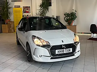 Used 2018 DS Automobiles DS 3 Connected Chic White - Interior and Exterior details 2