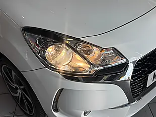 Used 2018 DS Automobiles DS 3 Connected Chic White - Interior and Exterior details 3