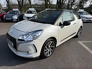 Used 2018 DS Automobiles DS 3 Connected Chic White - Interior and Exterior details 3