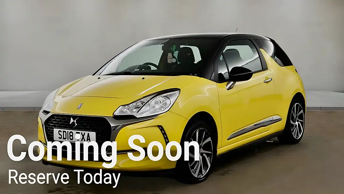 Used 2018 DS Automobiles DS 3 Connected Chic Yellow - Interior and Exterior details 18