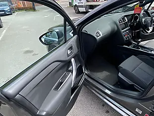 Used 2018 DS Automobiles DS 4 Elegance Grey - Interior and Exterior details 12