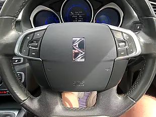 Used 2018 DS Automobiles DS 4 Elegance Grey - Interior and Exterior details 15