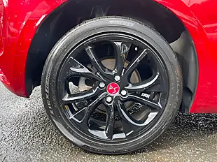 Used 2018 DS DS 4 Performance Line Red - Interior and Exterior details 10