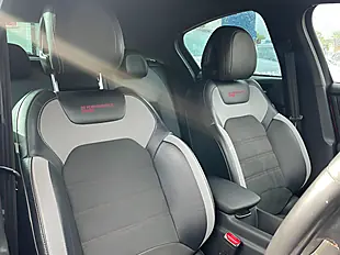 Used 2018 DS DS 4 Performance Line Red - Interior and Exterior details 13