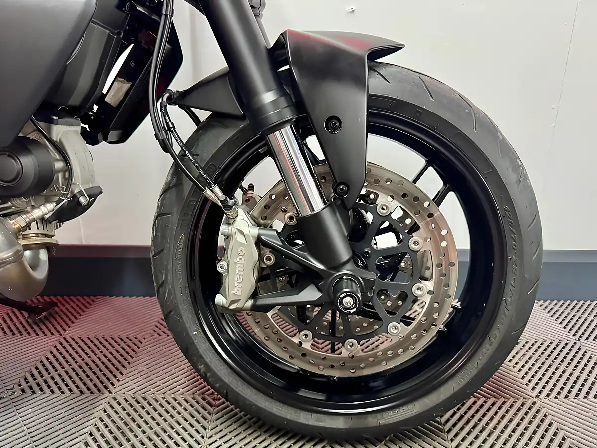 Used 2018 Ducati Monster 797 Plus Black - Interior and Exterior details 12
