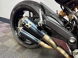 Used 2018 Ducati Monster 797 Plus Black - Interior and Exterior details 17