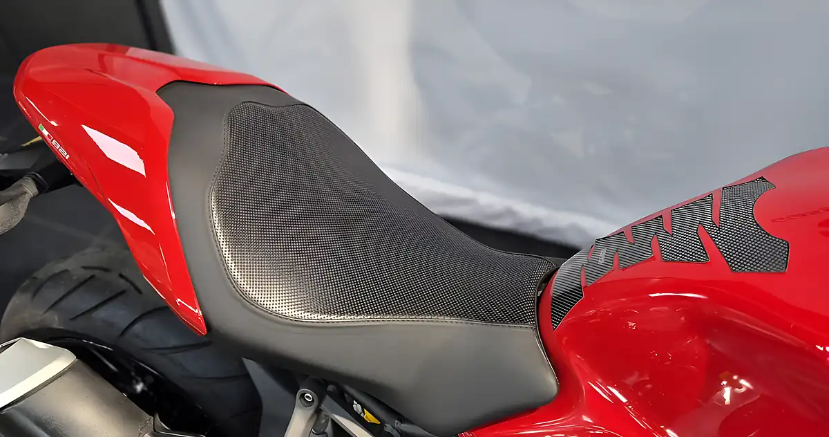 Used 2018 Ducati Monster 821 Ducati Red - Interior and Exterior details 14
