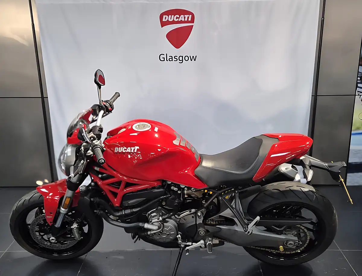 Used 2018 Ducati Monster 821 Ducati Red - Interior and Exterior details 2
