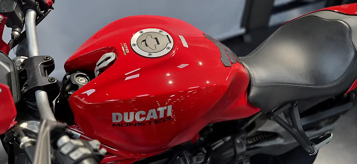 Used 2018 Ducati Monster 821 Ducati Red - Interior and Exterior details 5