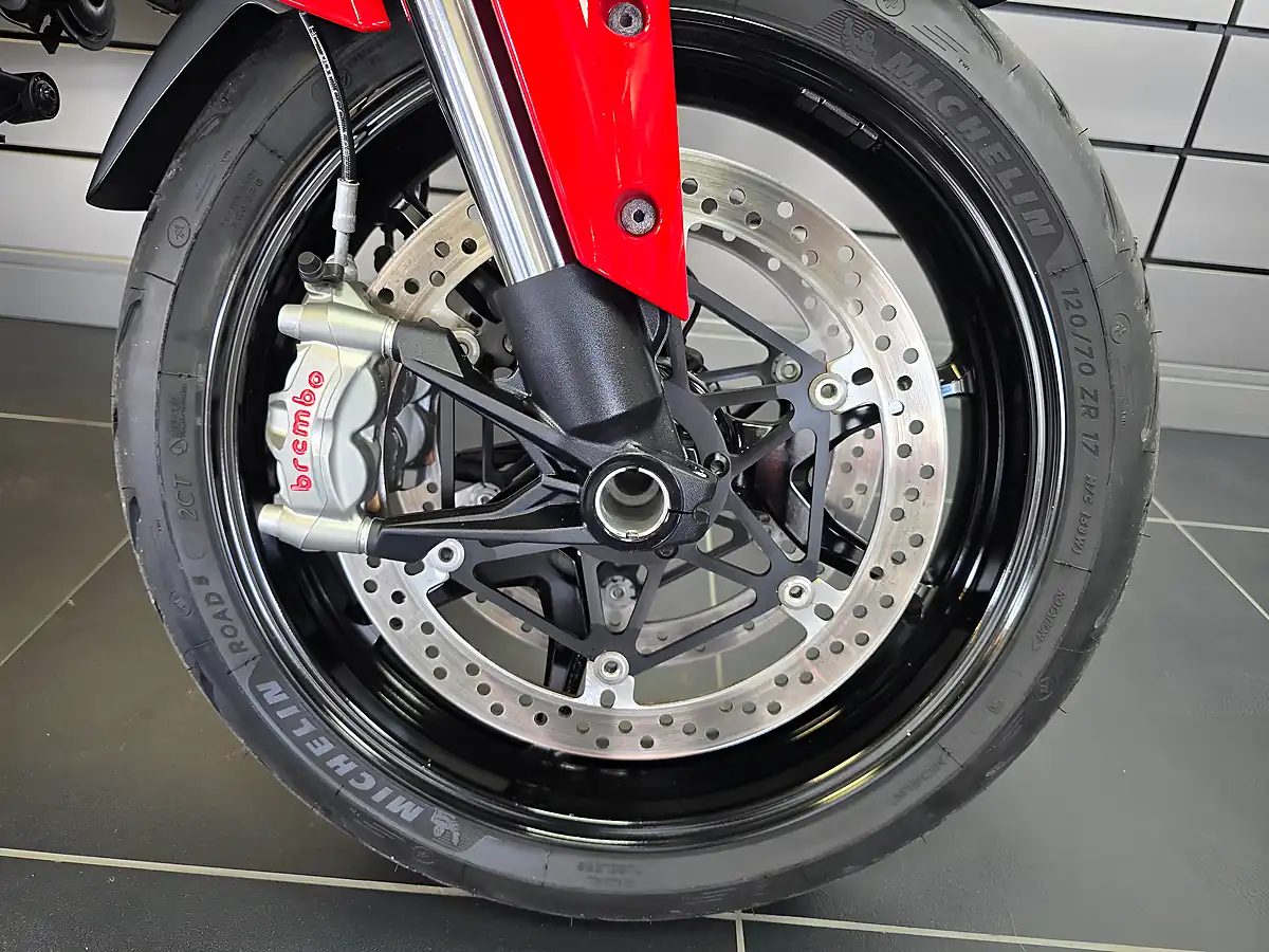 Used 2018 Ducati Multistrada 1200 S Red - Interior and Exterior details 5
