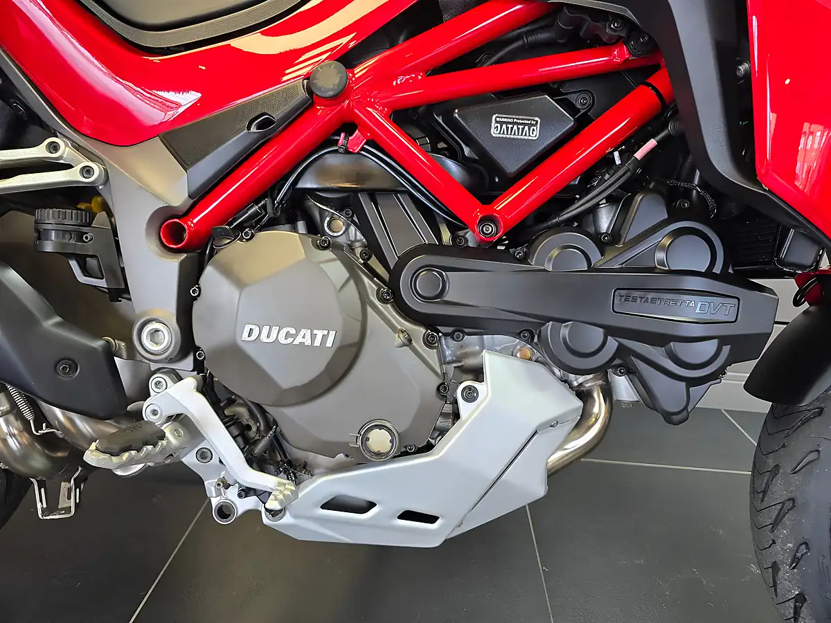 Used 2018 Ducati Multistrada 1200 S Red - Interior and Exterior details 7