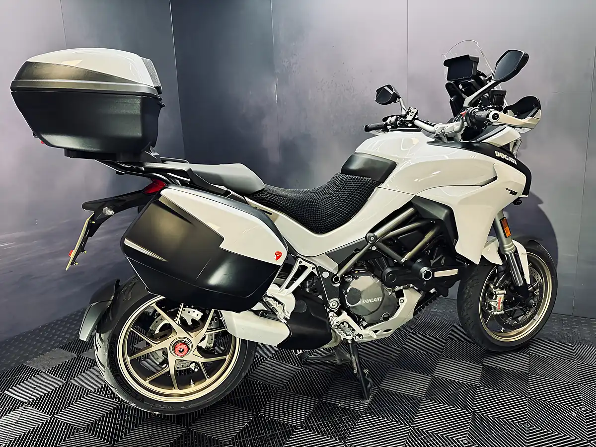 Used 2018 Ducati Multistrada 1260 S White - Interior and Exterior details 12