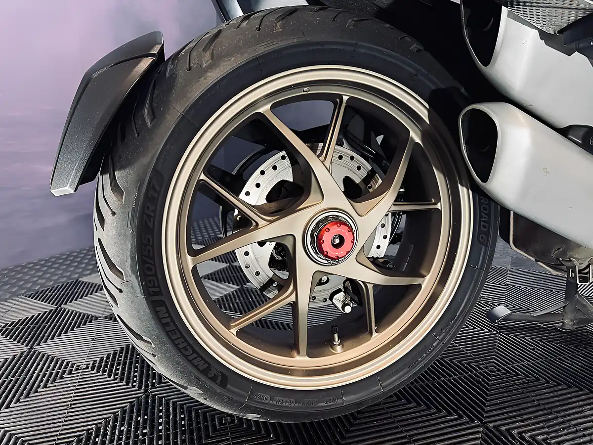 Used 2018 Ducati Multistrada 1260 S White - Interior and Exterior details 17