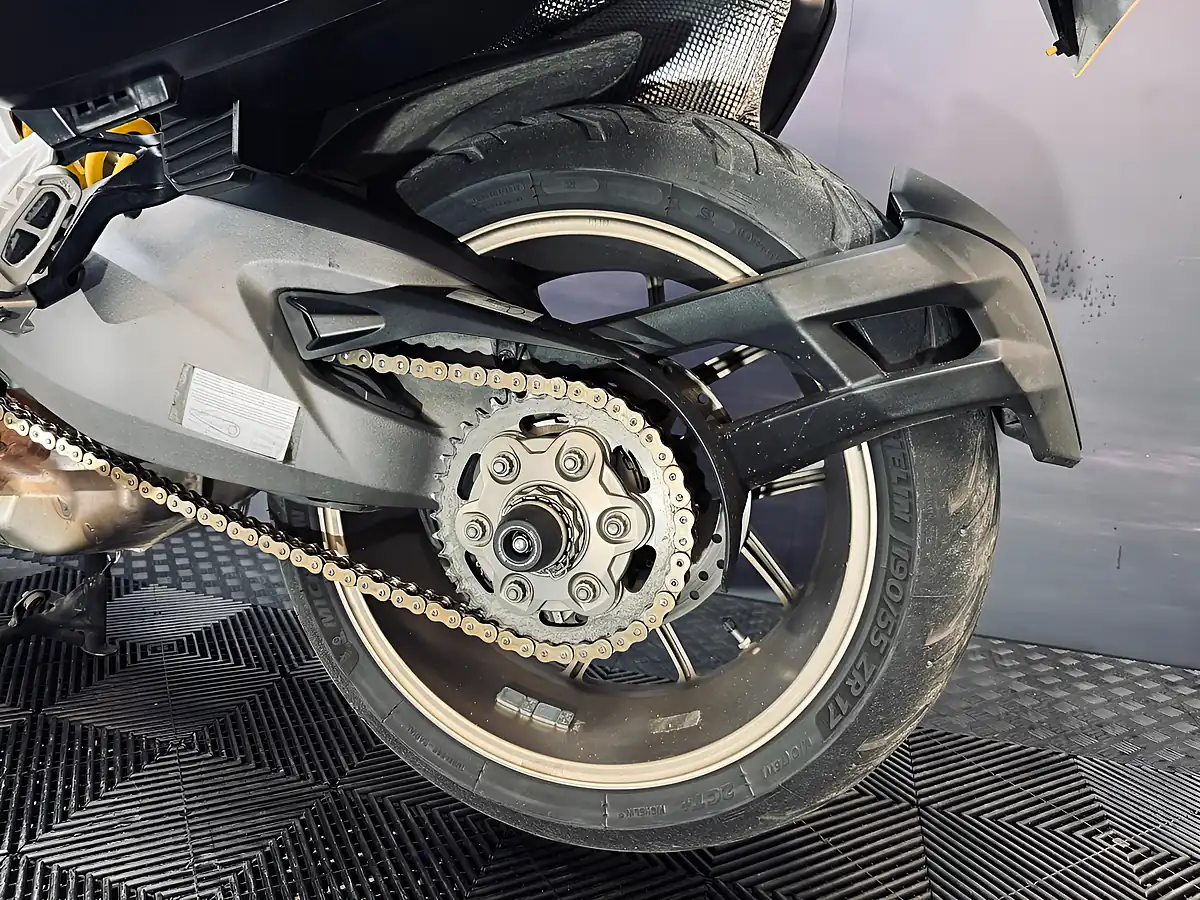 Used 2018 Ducati Multistrada 1260 S White - Interior and Exterior details 18