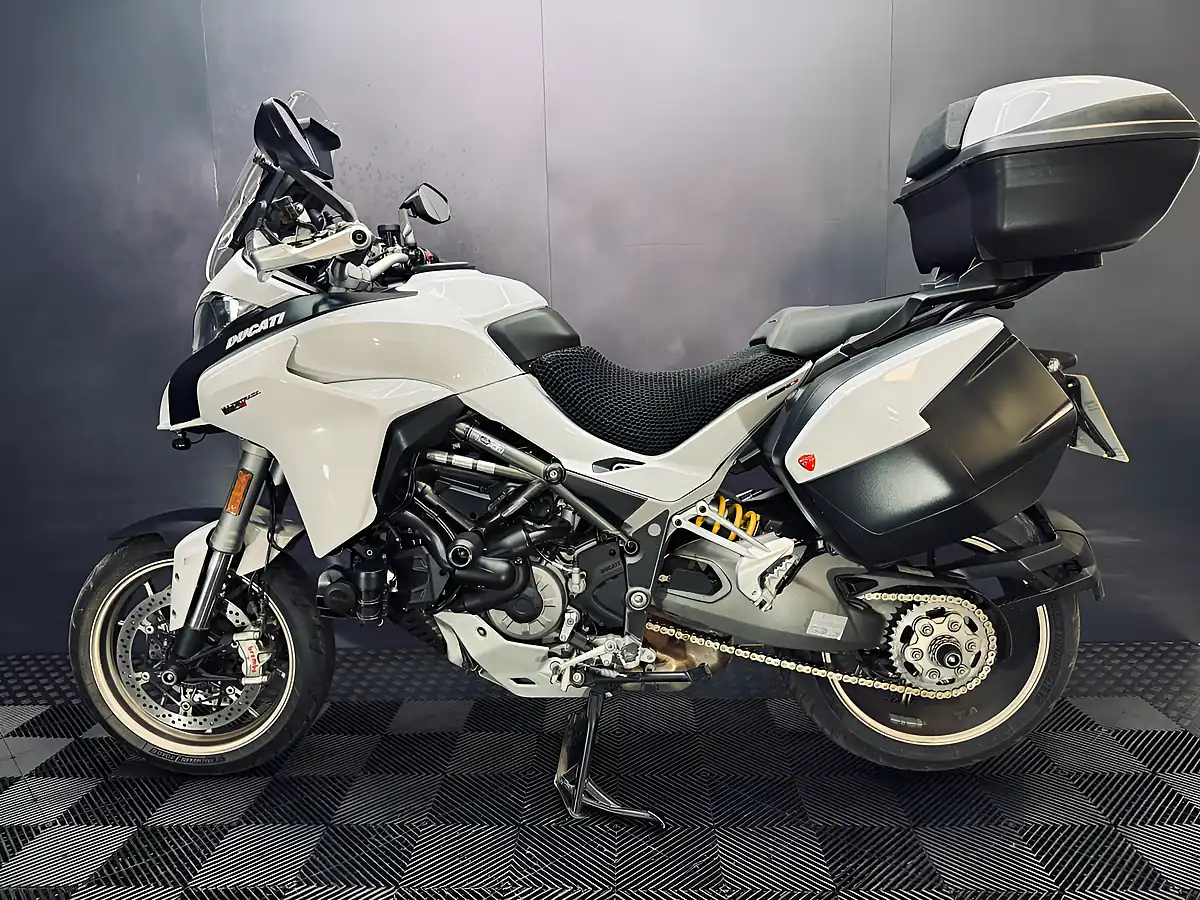 Used 2018 Ducati Multistrada 1260 S White - Interior and Exterior details 3