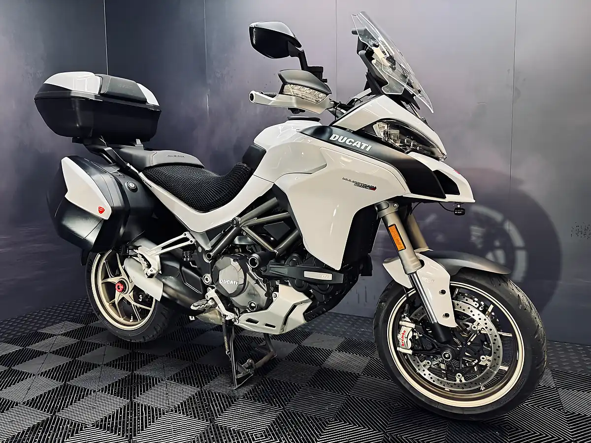 Used 2018 Ducati Multistrada 1260 S White - Interior and Exterior details 4