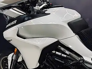Used 2018 Ducati Multistrada 1260 S White - Interior and Exterior details 9