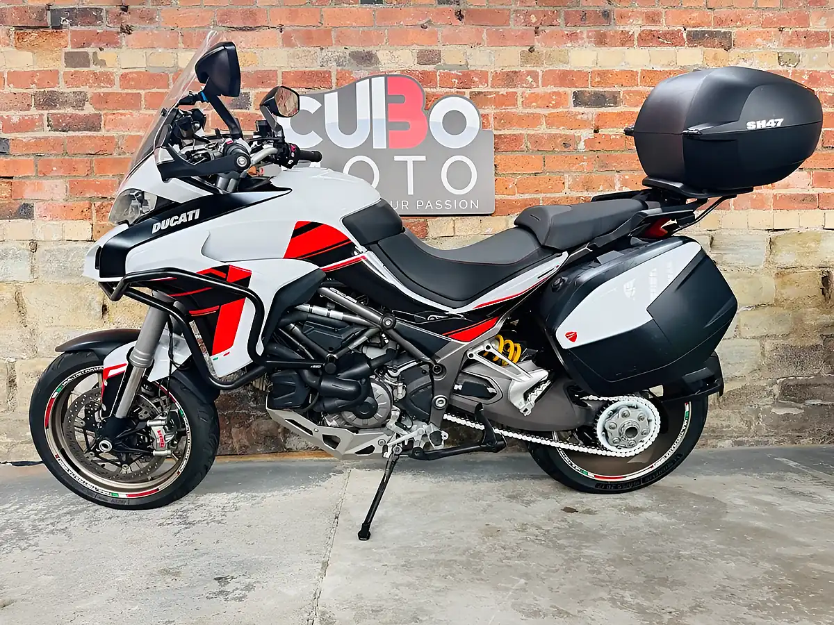 Used 2018 Ducati Multistrada 1260 S White - Interior and Exterior details 11
