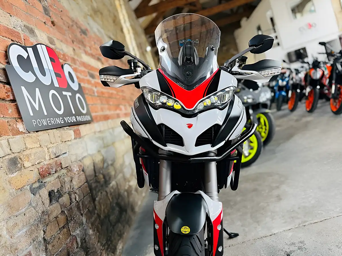 Used 2018 Ducati Multistrada 1260 S White - Interior and Exterior details 19