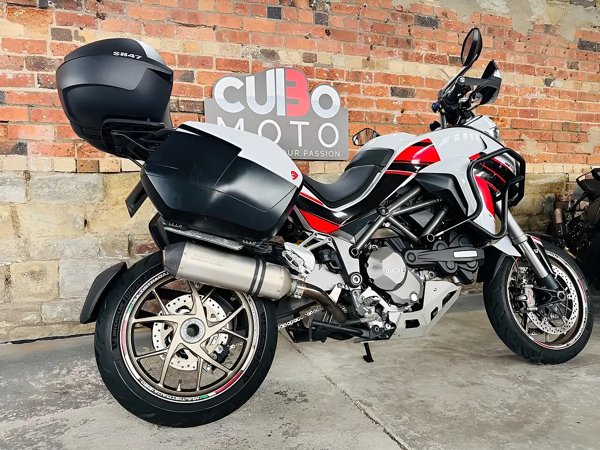 Used 2018 Ducati Multistrada 1260 S White - Interior and Exterior details 4