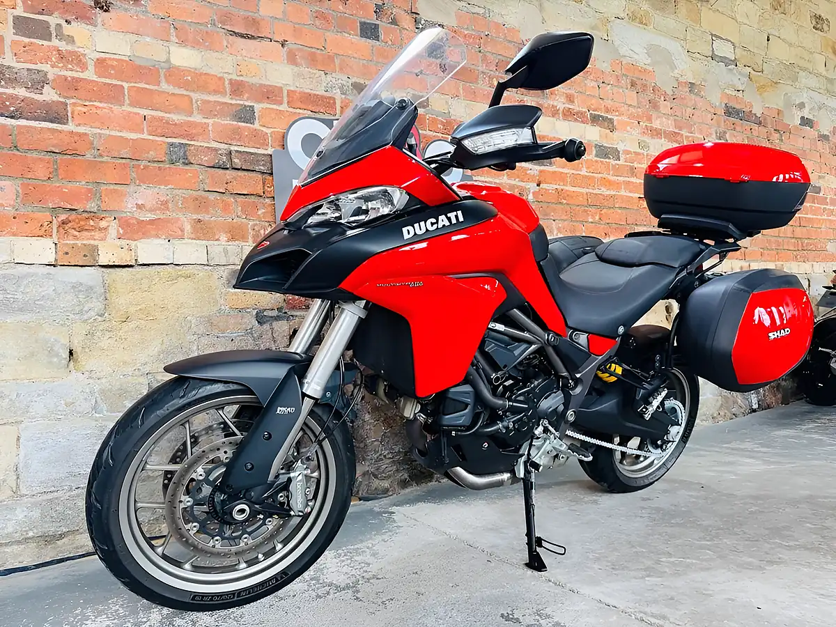 Used 2018 Ducati Multistrada 950 Red - Interior and Exterior details 12