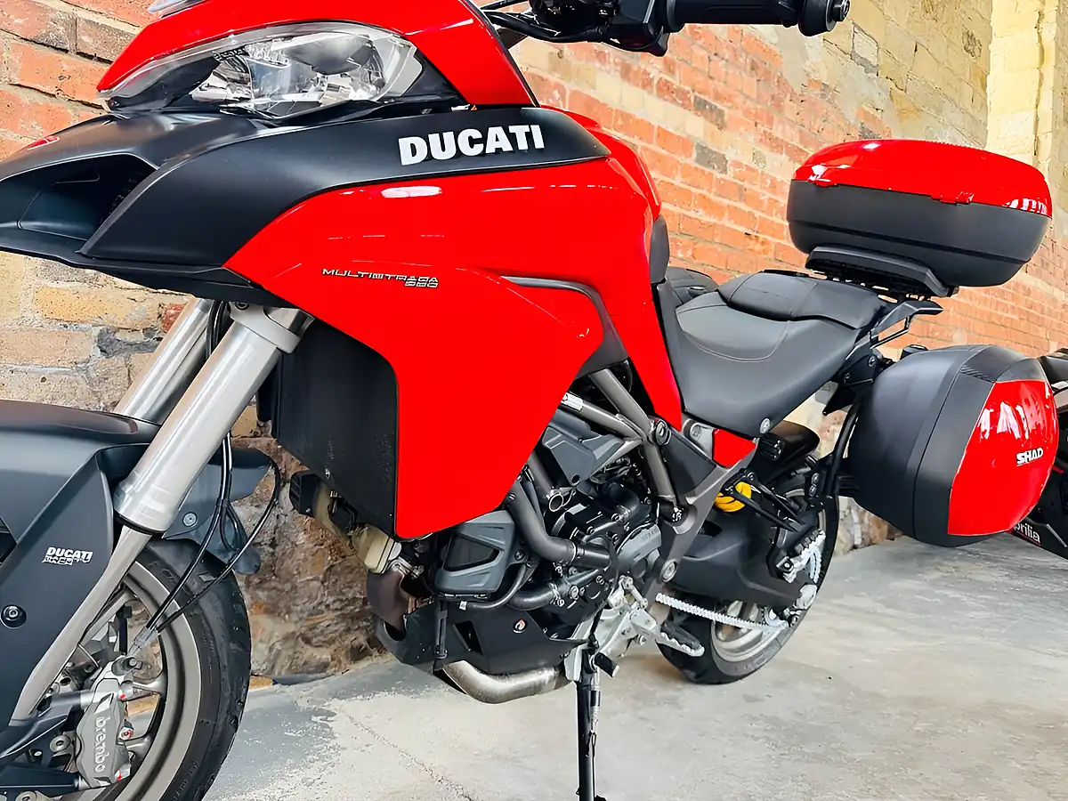 Used 2018 Ducati Multistrada 950 Red - Interior and Exterior details 15