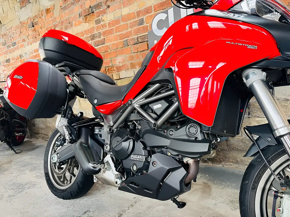 Used 2018 Ducati Multistrada 950 Red - Interior and Exterior details 6