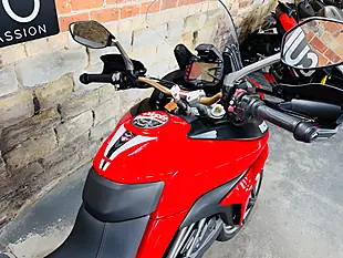 Used 2018 Ducati Multistrada 950 Red - Interior and Exterior details 8