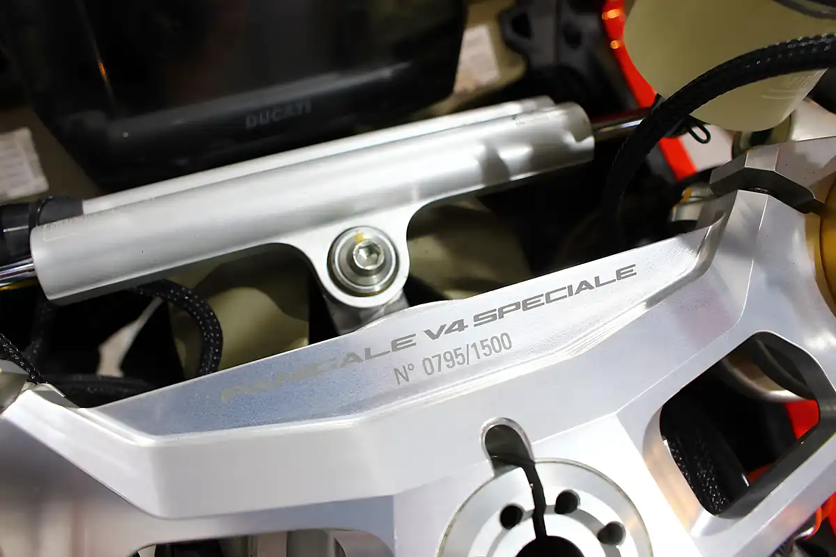 Used 2018 Ducati Panigale V4 Speciale Red - Interior and Exterior details 8