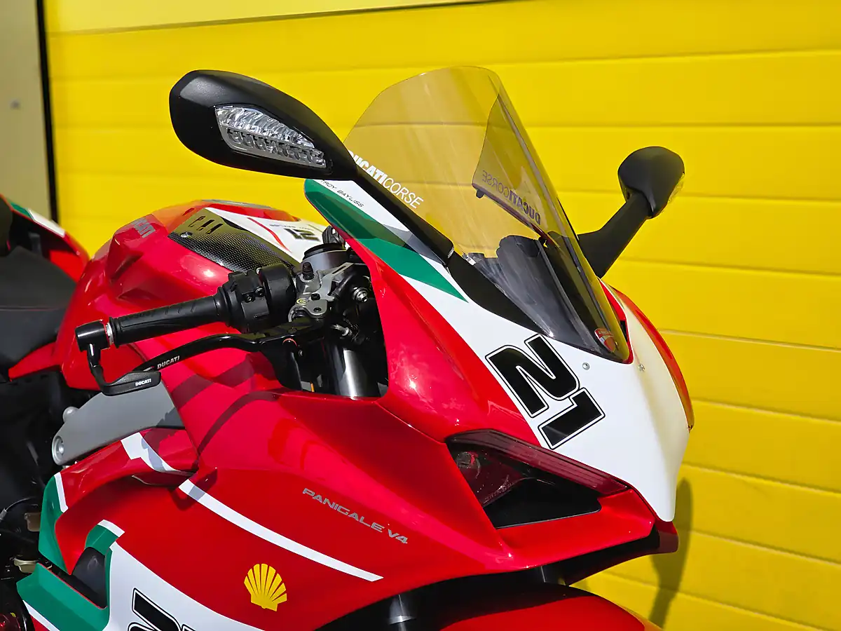 Used 2018 Ducati Panigale V4 Troy Bayliss Replica Red - Interior and Exterior details 10