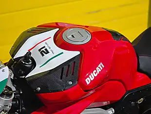 Used 2018 Ducati Panigale V4 Troy Bayliss Replica Red - Interior and Exterior details 18