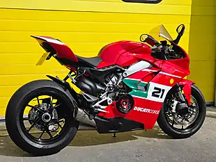 Used 2018 Ducati Panigale V4 Troy Bayliss Replica Red - Interior and Exterior details 4