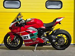 Used 2018 Ducati Panigale V4 Troy Bayliss Replica Red - Interior and Exterior details 5