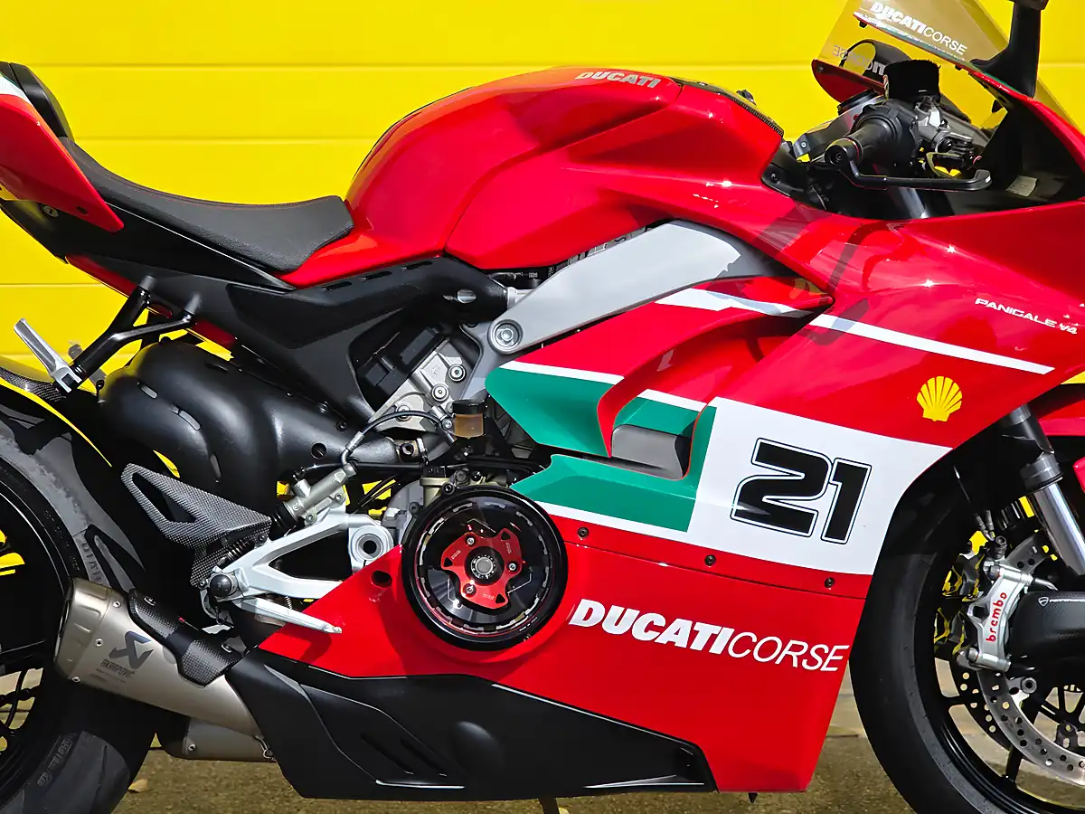 Used 2018 Ducati Panigale V4 Troy Bayliss Replica Red - Interior and Exterior details 9