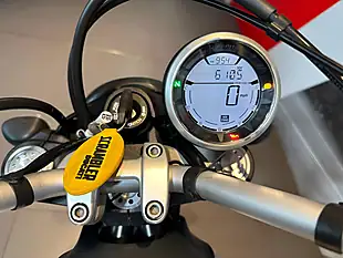 Used 2018 Ducati Scrambler 800 Classic White - Interior and Exterior details 6