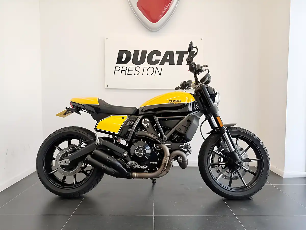 Used 2018 Ducati Scrambler Full Throttle Black and Yellow - Front View