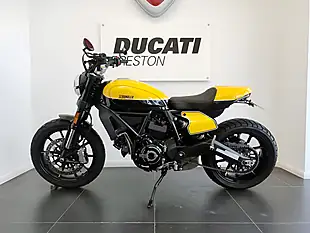 Used 2018 Ducati Scrambler Full Throttle Black and Yellow - Interior and Exterior details 2