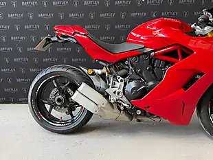 Used 2018 Ducati Supersport S Red - Interior and Exterior details 2