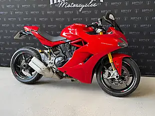 Used 2018 Ducati Supersport S Red - Interior and Exterior details 3