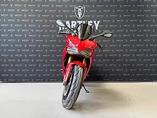 Used 2018 Ducati Supersport S Red - Interior and Exterior details 4
