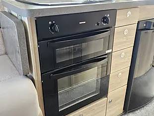 Used 2018 Elddis Platinum Edition Ii 195 Nero Metallic Black - Interior and Exterior details 14