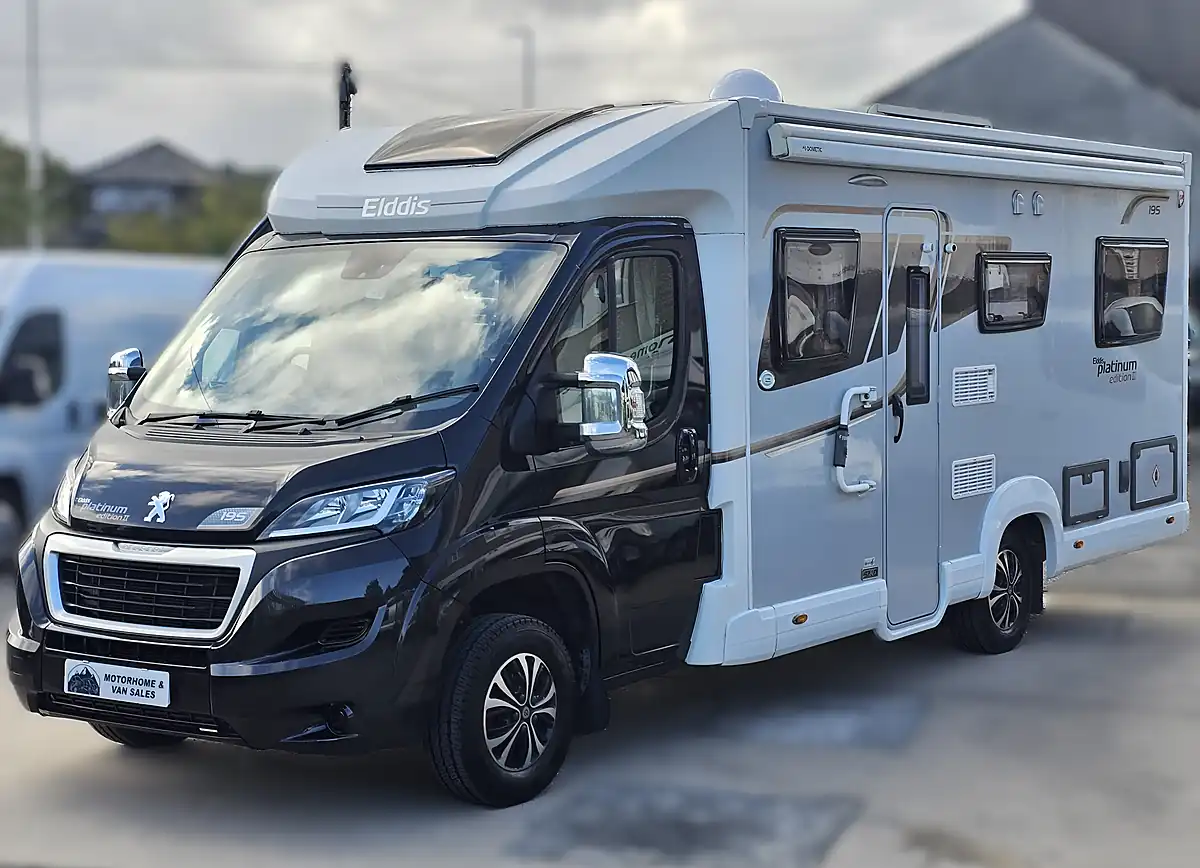 Used 2018 Elddis Platinum Edition Ii 195 Nero Metallic Black - Interior and Exterior details 4