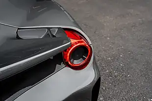 Used 2018 Ferrari 488 Pista Grigio Silverstone - Interior and Exterior details 15