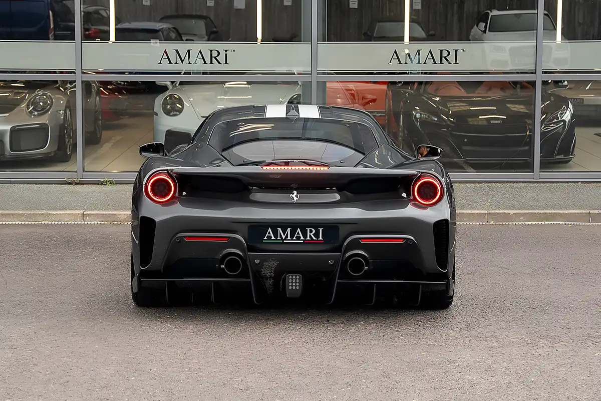 Used 2018 Ferrari 488 Pista Grigio Silverstone - Interior and Exterior details 8