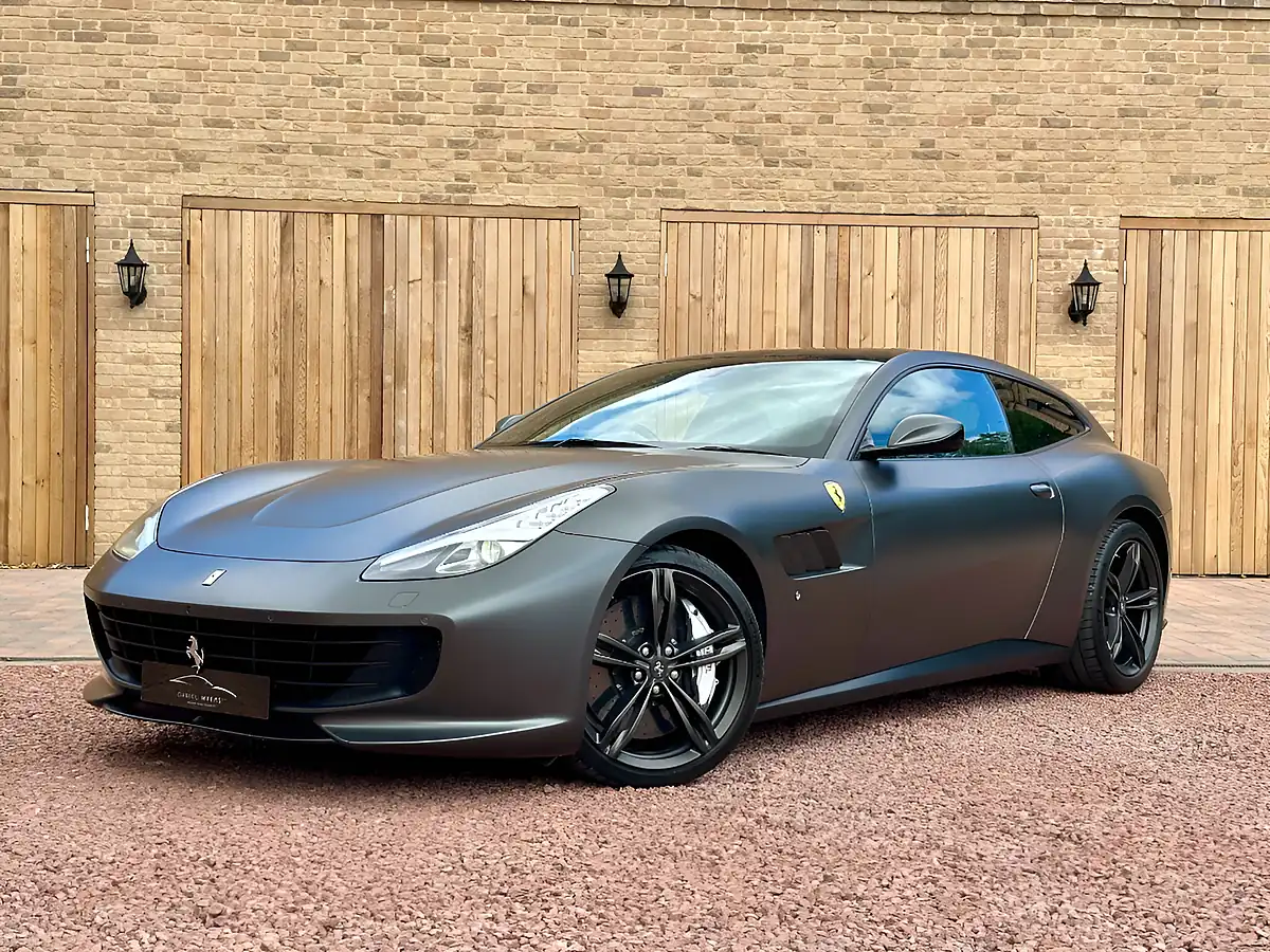 Used 2018 Ferrari GTC4Lusso Grigio Silverstone - Interior and Exterior details 6