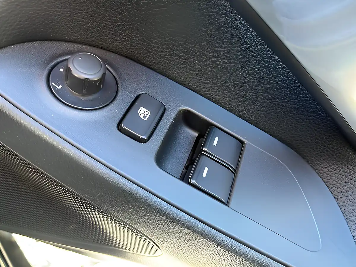Used 2018 Fiat 124 Spider Lusso Plus Grey - Interior and Exterior details 19