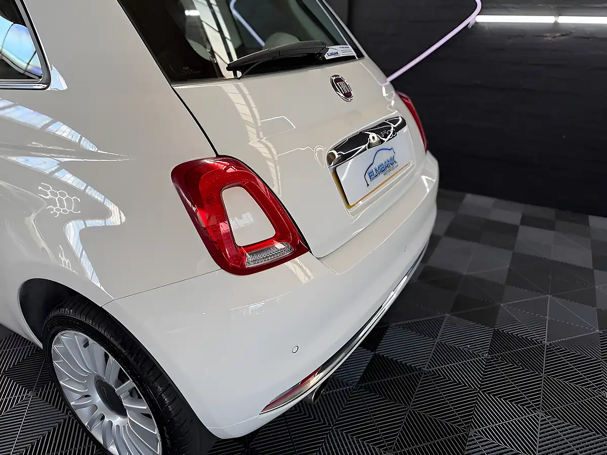 Used 2018 Fiat 500 Lounge Bossa Nova White - Interior and Exterior details 10