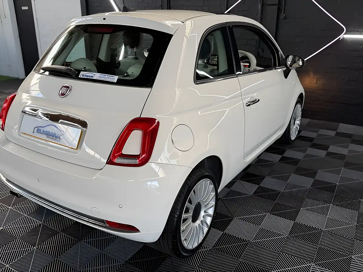 Used 2018 Fiat 500 Lounge Bossa Nova White - Interior and Exterior details 13